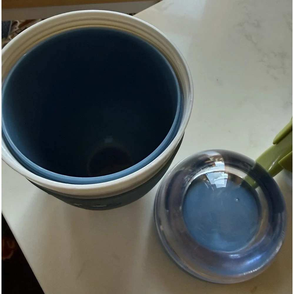 Joie Yogurt On The Go Reusable Snack Cups With Spoons Open New No Packaging